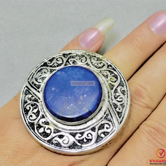 Natural Lapis Lazuli Stone Ring, Vintage Gemstone Ring, Boho Statement Ring - Picture 1 of 7